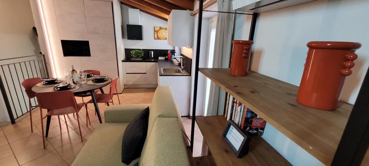 Dimora Larius Apartamento Como Exterior foto